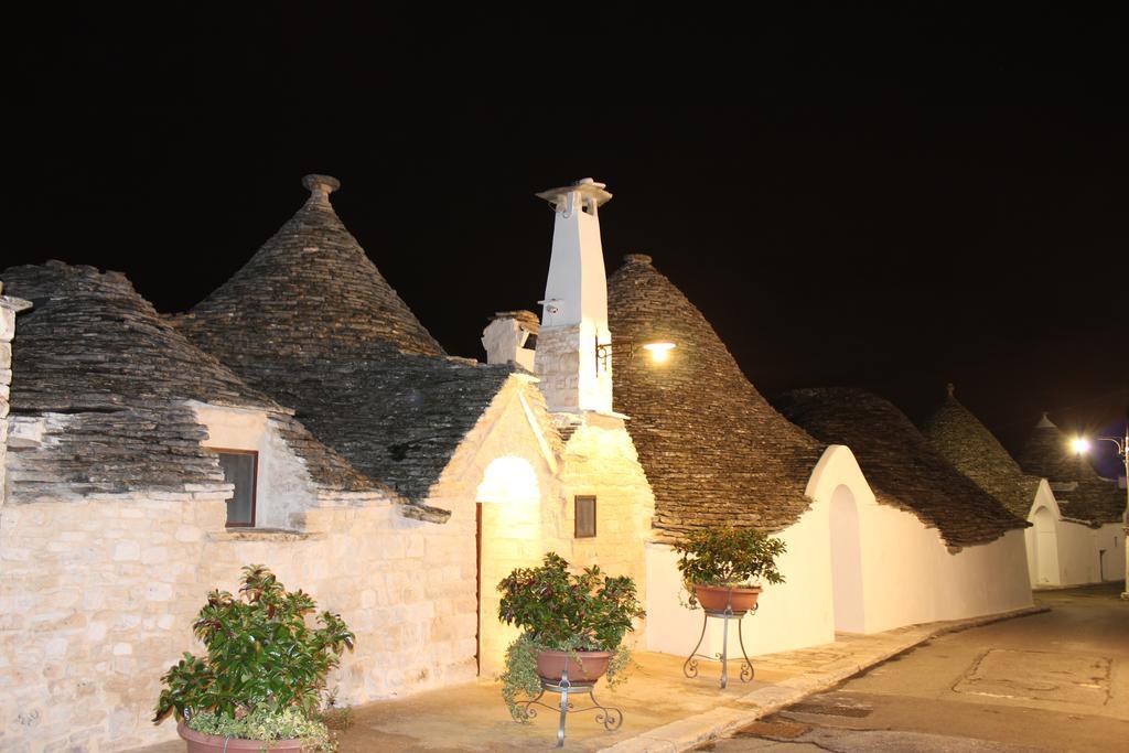 Tipico Suite Alberobello Exteriör bild